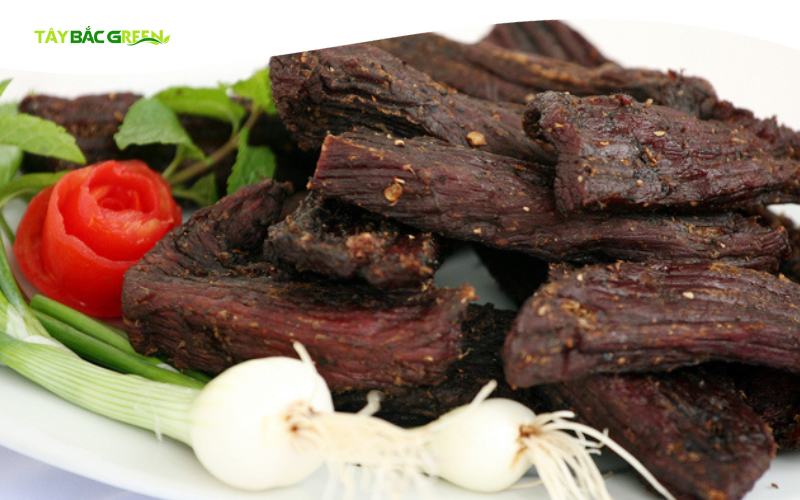 Bà bầu ăn thịt trâu gác bếp được không?