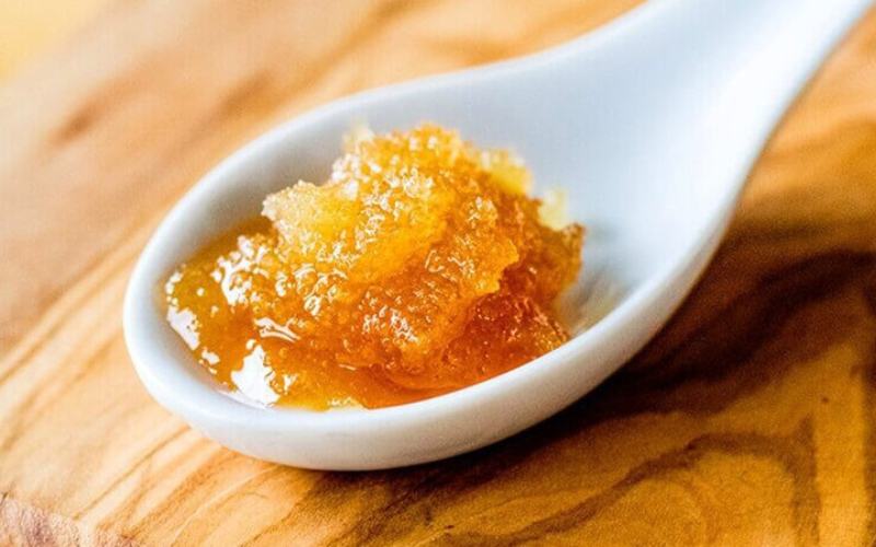 Hướng Dẫn Chi Tiết Cách Làm Tan Mật Ong Bị Đóng Đường