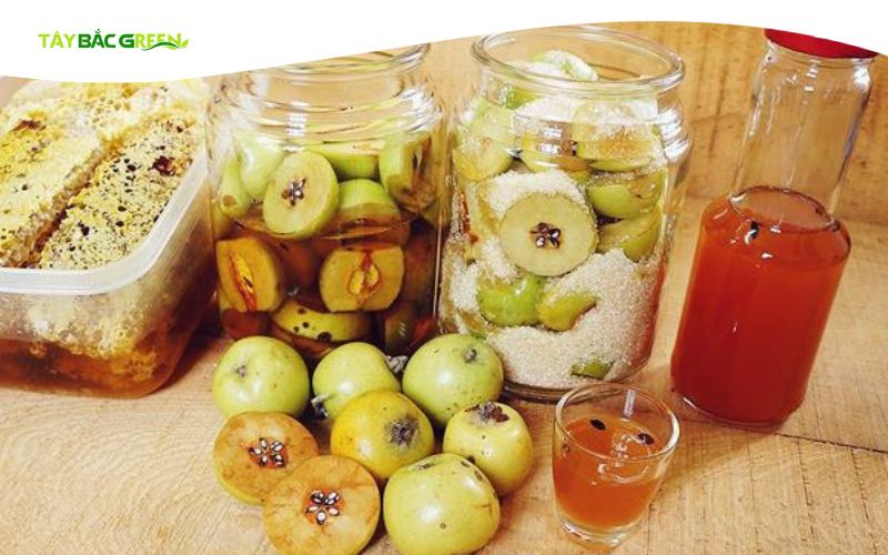 Cách ngâm rượu táo mèo tươi