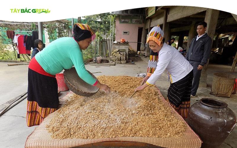 Rượu cần Tây Bắc