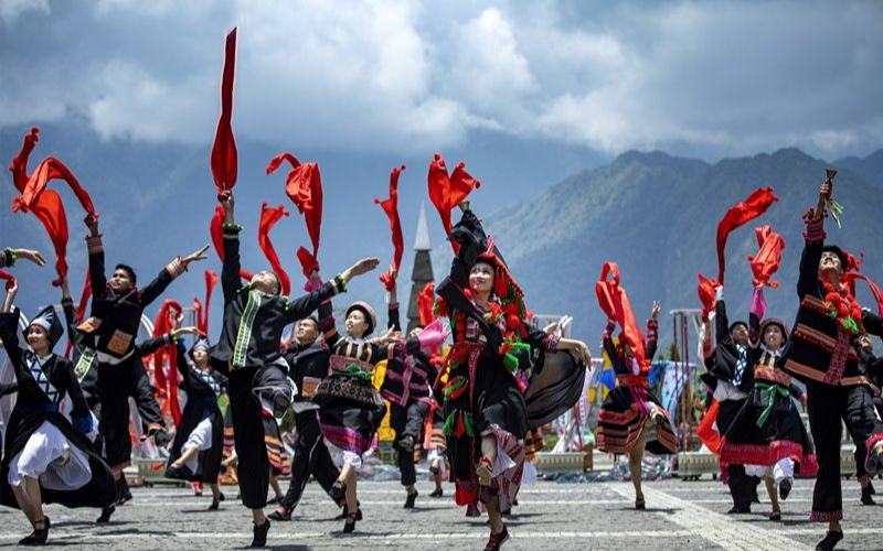 Vũ điệu trên mây