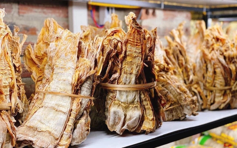 Măng khô có thể sử dụng đến 3 năm nếu được bảo quản trong điều kiện tốt