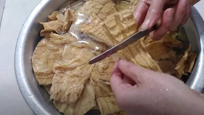 cách sơ chế măng khô