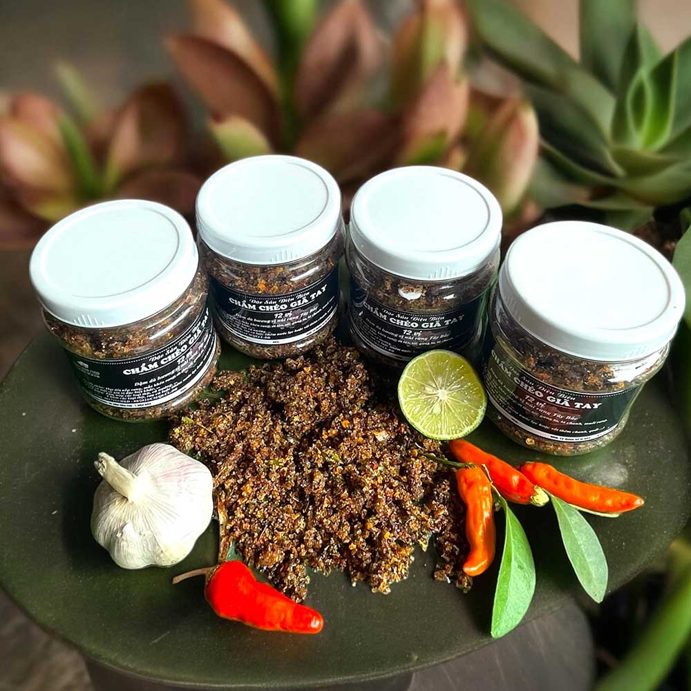 chẳm chéo hoàn chỉnh với hương vị thơm, cay, ngọt, bùi đặc trưng